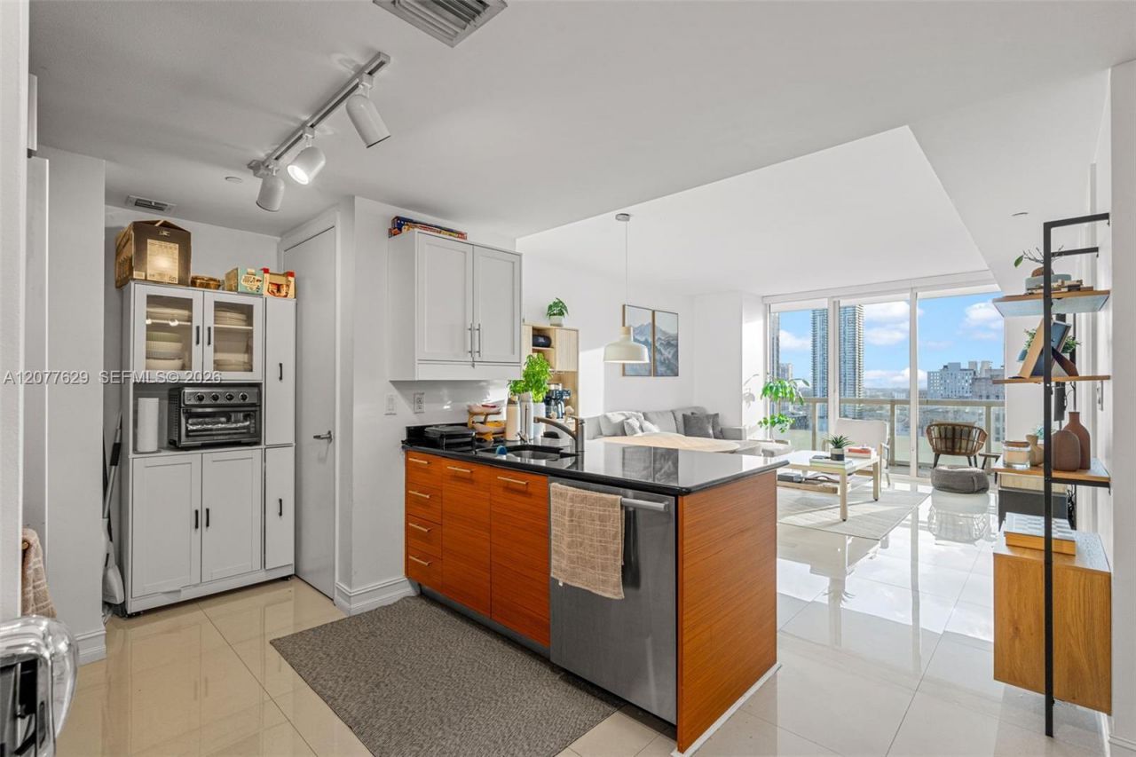 50 Biscayne Blvd, Unit 2507, Miami, FL 33132 Photo