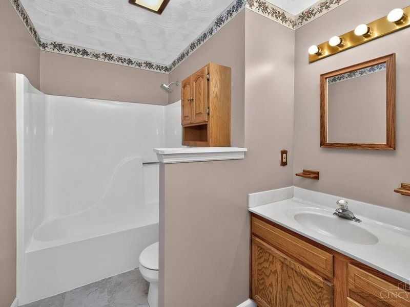 616 Lorelei Drive, Perry Township, OH 45118 Photo 30