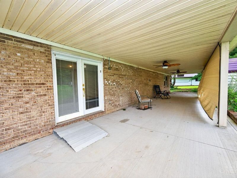 616 Lorelei Drive, Perry Township, OH 45118 Photo 32