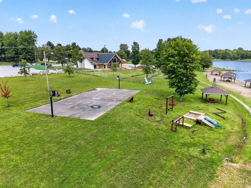 616 Lorelei Drive, Perry Township, OH 45118 Photo 55