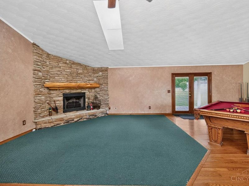 616 Lorelei Drive, Perry Township, OH 45118 Photo 8