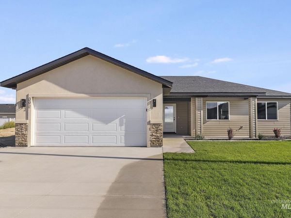 392 Rock Dove Loop, Twin Falls, ID 83301