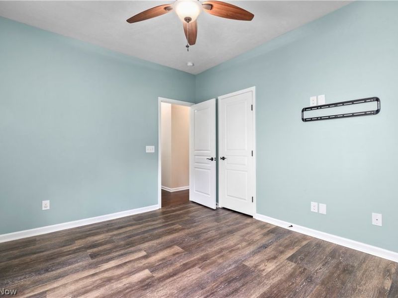 19126 Ledgestone Drive, Strongsville, OH 44149 Photo 29