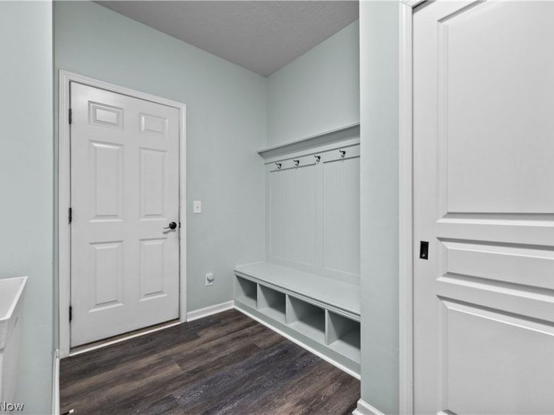 19126 Ledgestone Drive, Strongsville, OH 44149 Photo 35