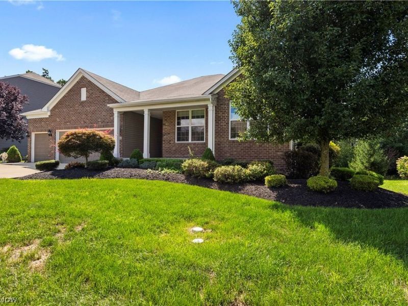 19126 Ledgestone Drive, Strongsville, OH 44149 Photo 46