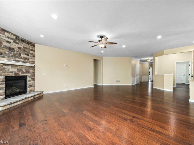 19126 Ledgestone Drive, Strongsville, OH 44149 Photo 8
