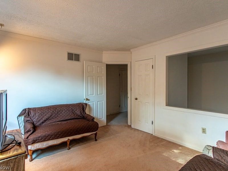 4361 Devonshire Drive, Youngstown, OH 44512 Photo 19
