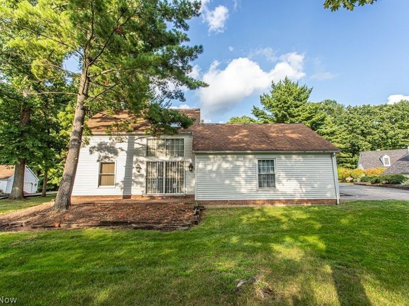4361 Devonshire Drive, Youngstown, OH 44512 Photo 3