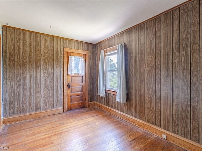 4421 Burger Avenue, Cleveland, OH 44109 Photo 15