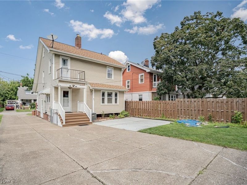 4421 Burger Avenue, Cleveland, OH 44109 Photo 23