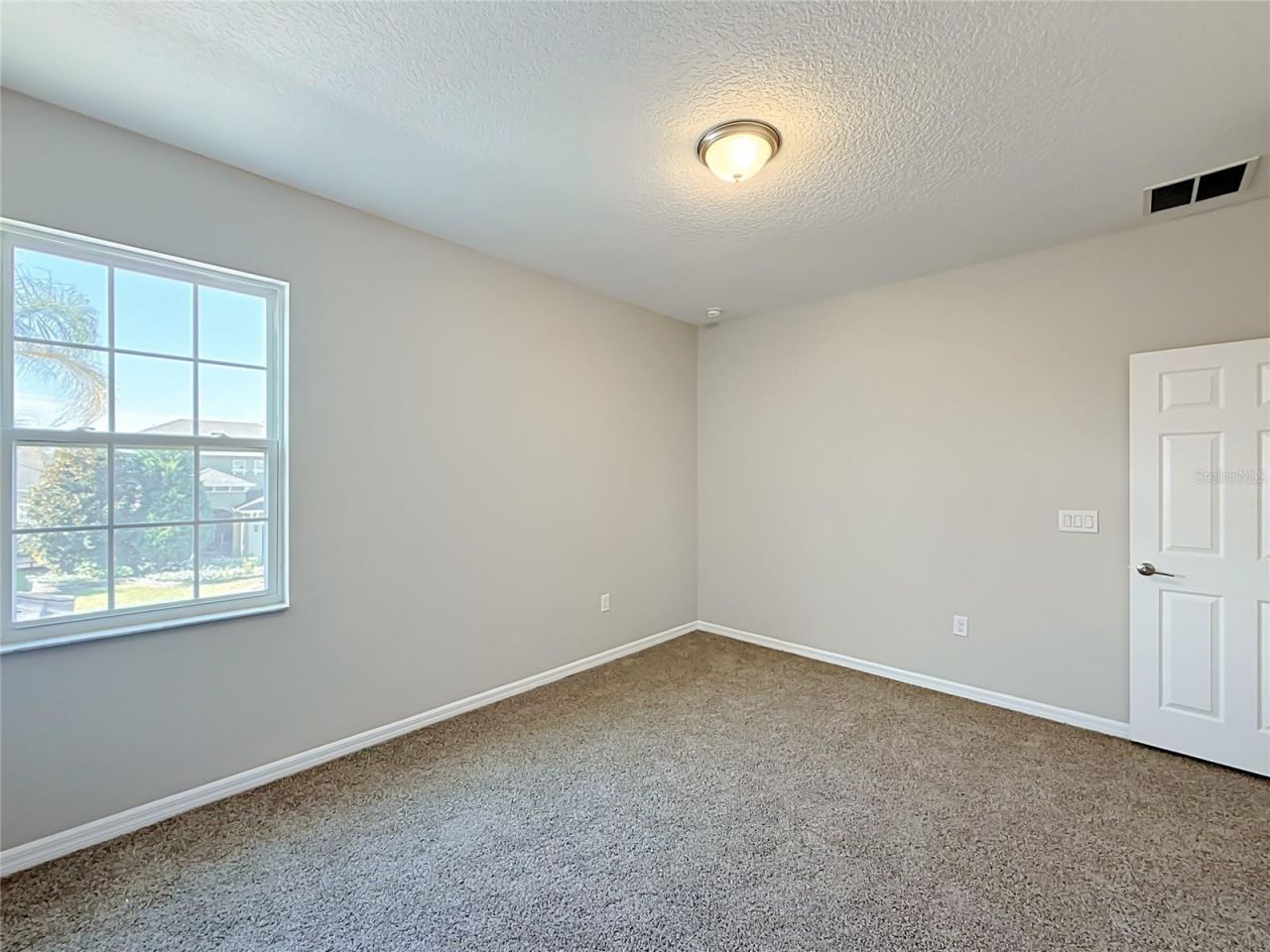 3319 Bethpage Loop , Mount Dora, FL 32757 Photo