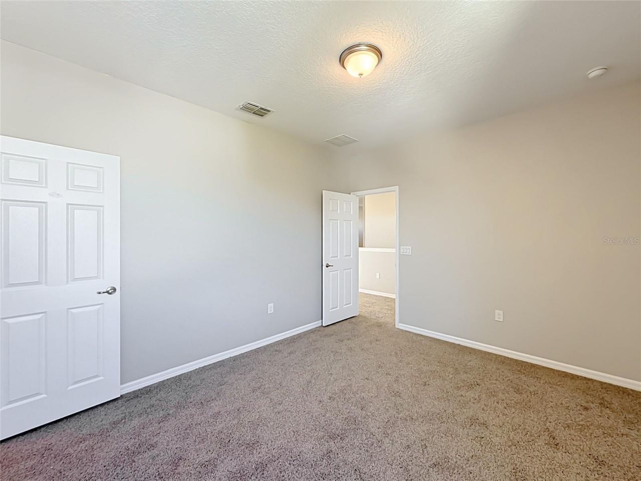 3319 Bethpage Loop , Mount Dora, FL 32757 Photo