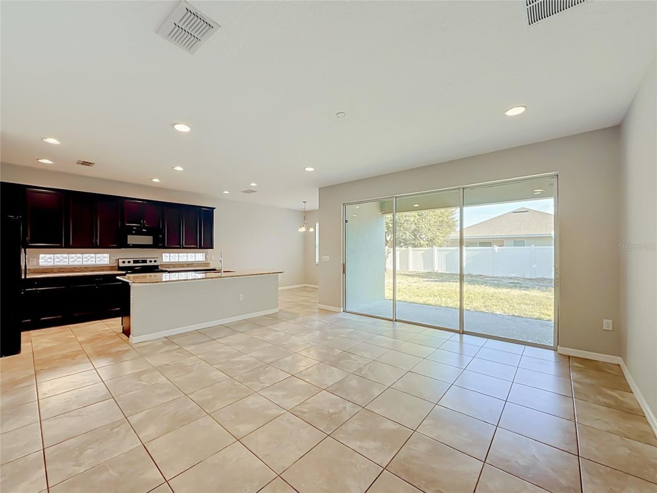 3319 Bethpage Loop , Mount Dora, FL 32757 Photo