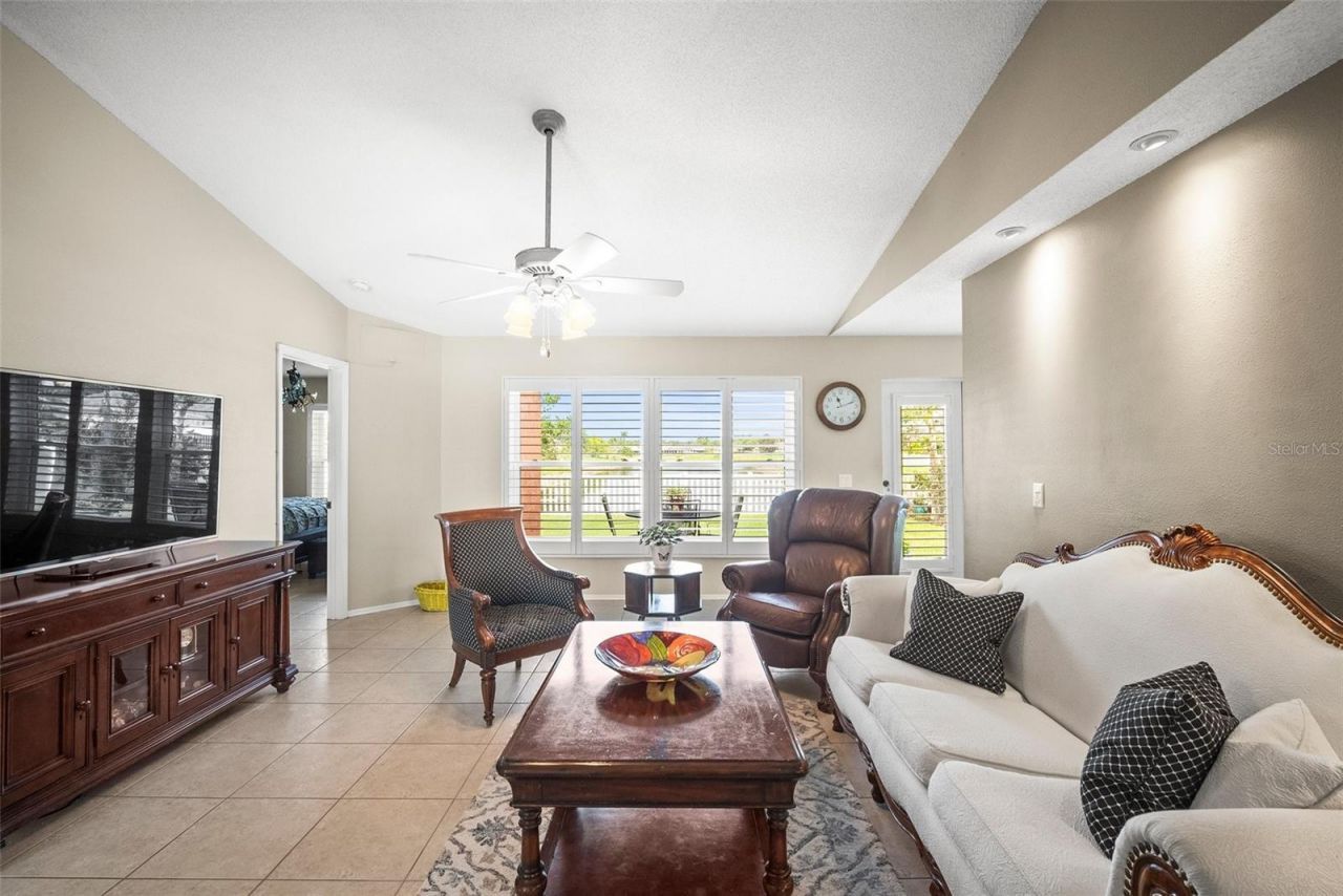 4194 Banbury Circle , Parrish, FL 34219 Photo