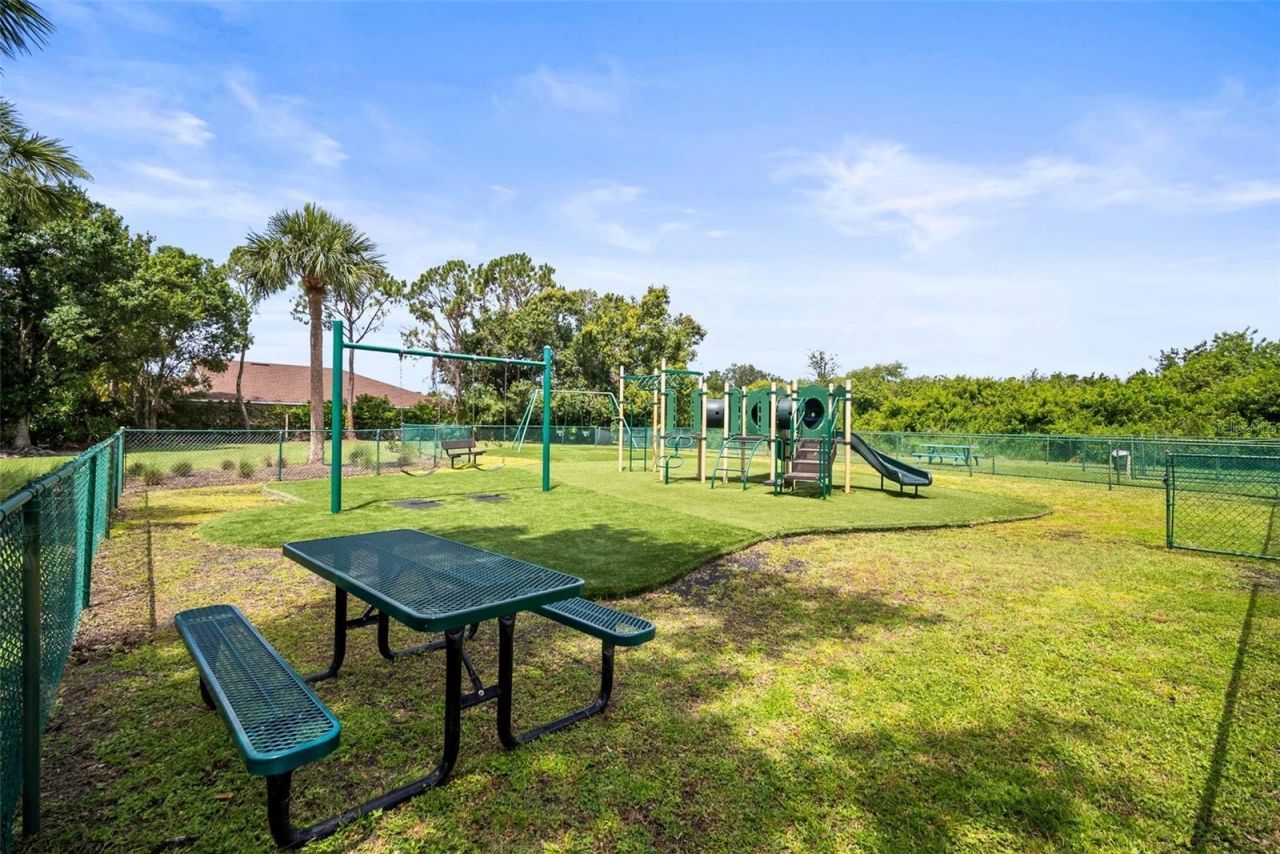 4194 Banbury Circle , Parrish, FL 34219 Photo