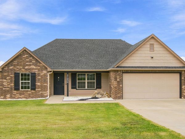 21096 S Hariston Street, Claremore, OK 74019