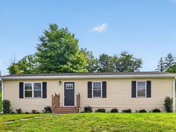 101 VICKERS WAY, STAUNTON, VA 24401