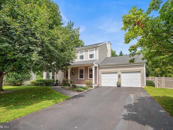 39 CHICORY LANE, PENNINGTON, NJ 08534