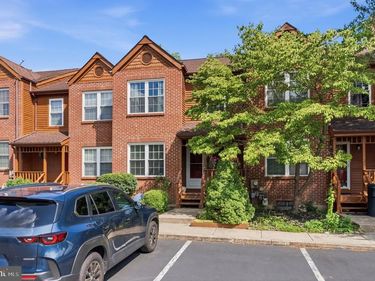104 MULBERRY COURT, COLLEGEVILLE, PA 19426