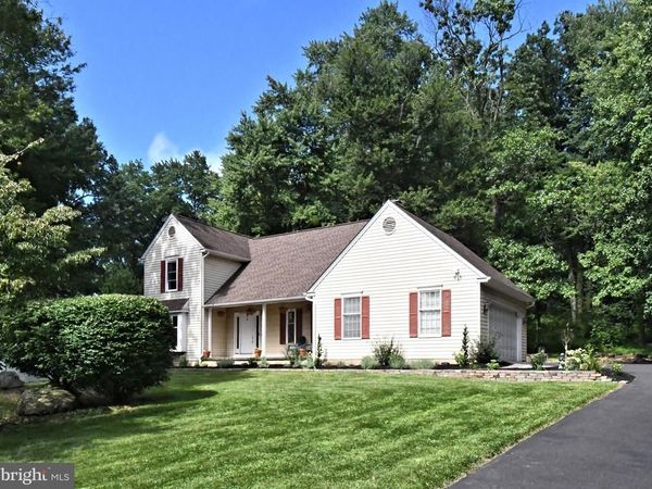 6 BOULDER DRIVE, SELLERSVILLE, PA 18960