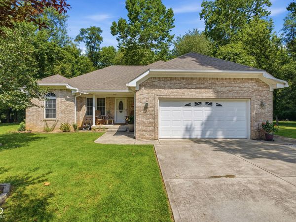 190 Victory Hill, Coatesville, IN 46121