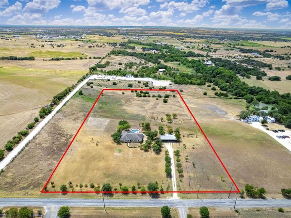 1900 County Road 130, Hutto, TX 78634