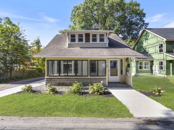 11 Prospect Street, Exeter, NH 03833