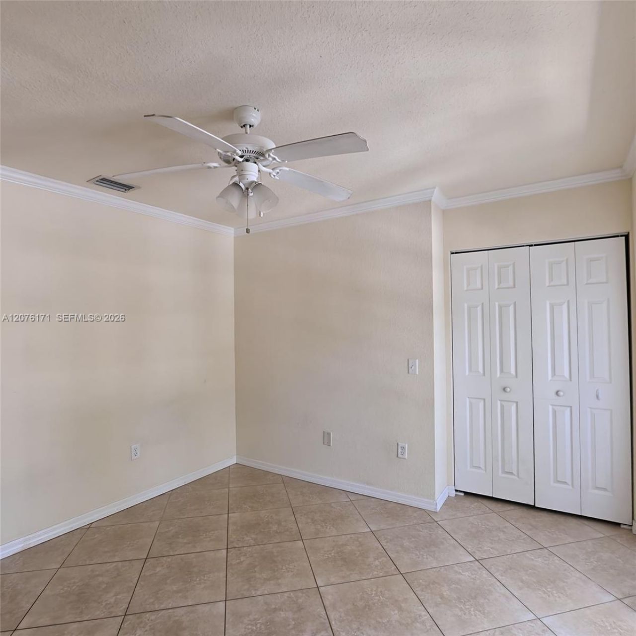 1000 Palm Trl , Unit 8, Delray Beach, FL 33483 Photo