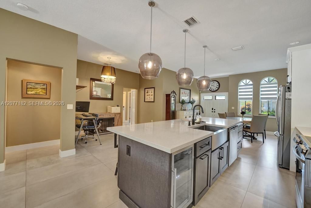 13993 N Cypress Cove Cir , Davie, FL 33325 Photo