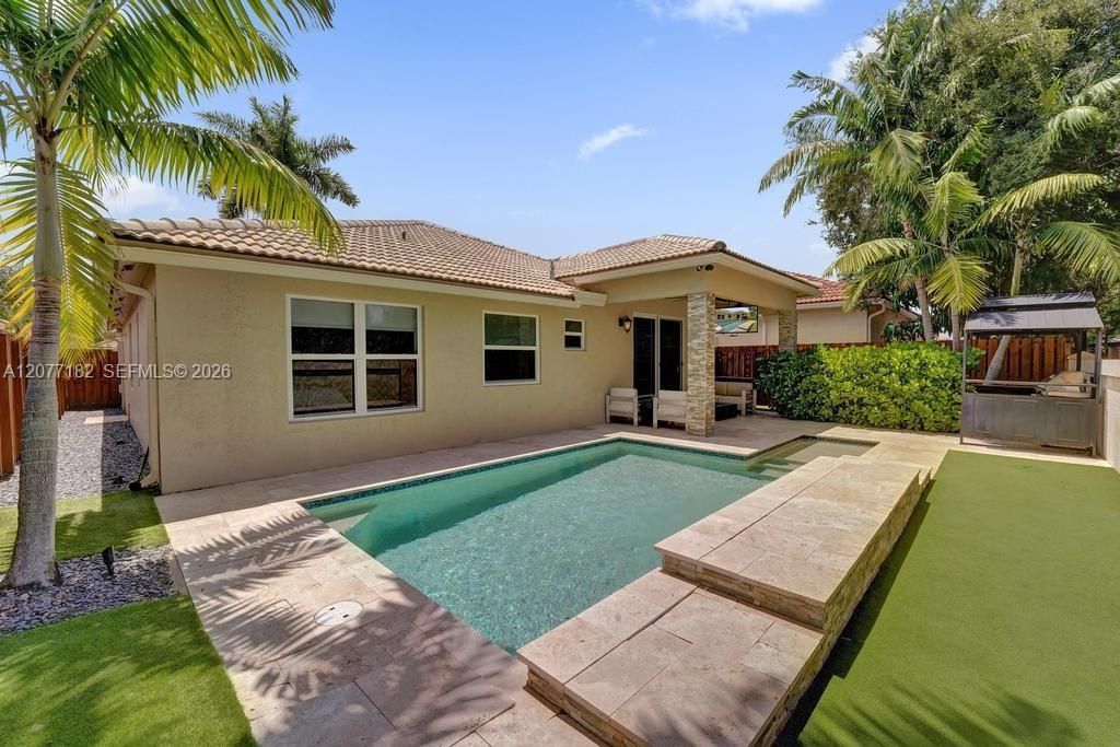 13993 N Cypress Cove Cir , Davie, FL 33325 Photo