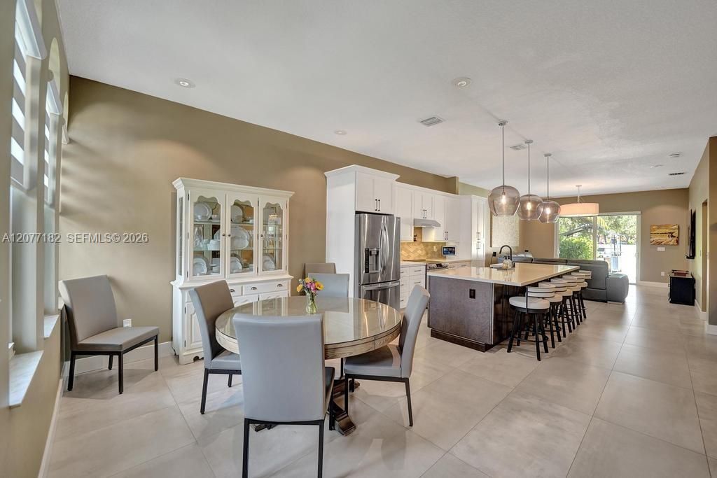 13993 N Cypress Cove Cir , Davie, FL 33325 Photo