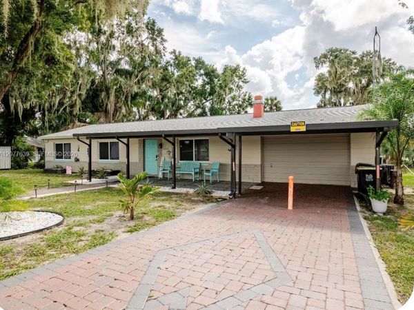 1409 N Lake Reedy , Frostproof, FL 33843