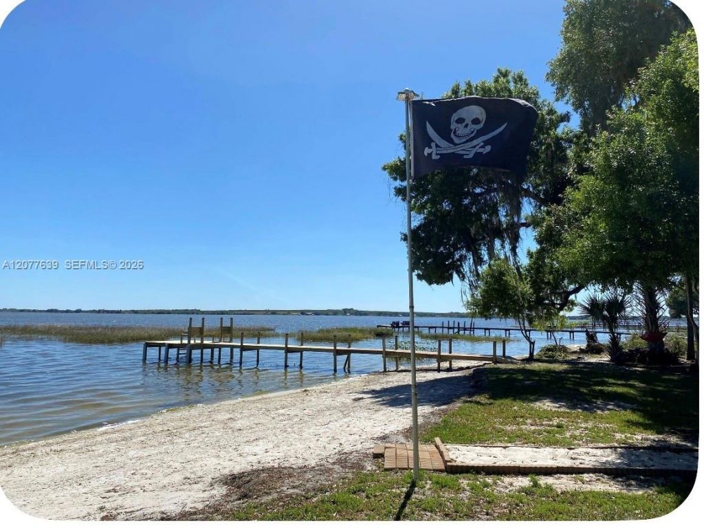 1409 N Lake Reedy , Frostproof, FL 33843 Photo