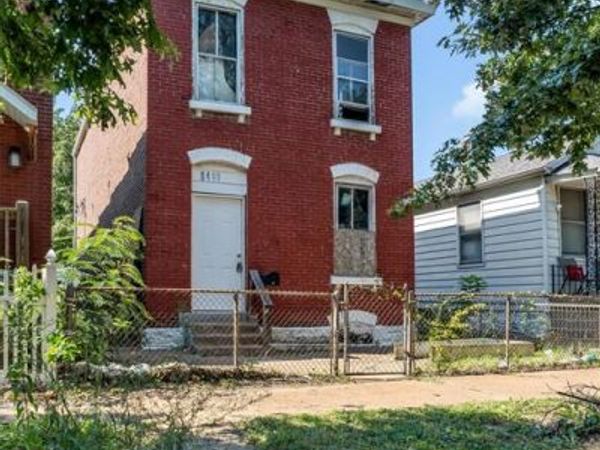 8409 Pennsylvania Avenue , St Louis, MO 63111