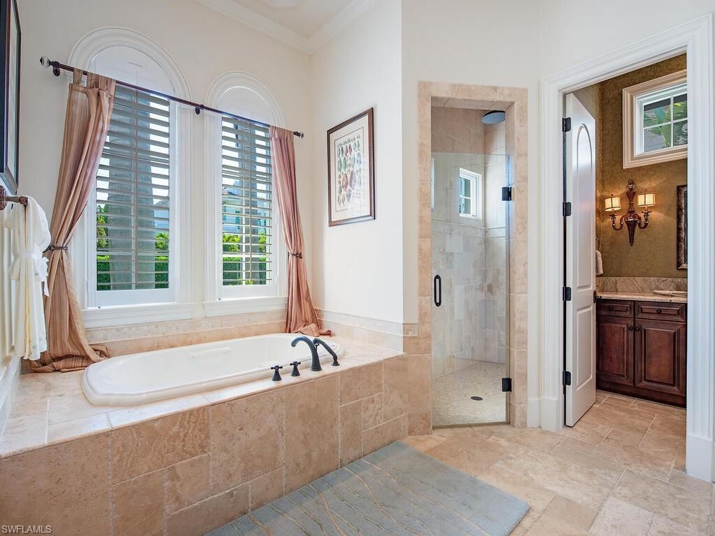 155 20th Ave S, Naples, FL 34102 Photo