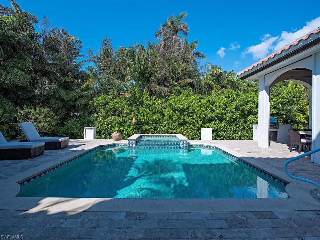 155 20th Ave S, Naples, FL 34102 Photo