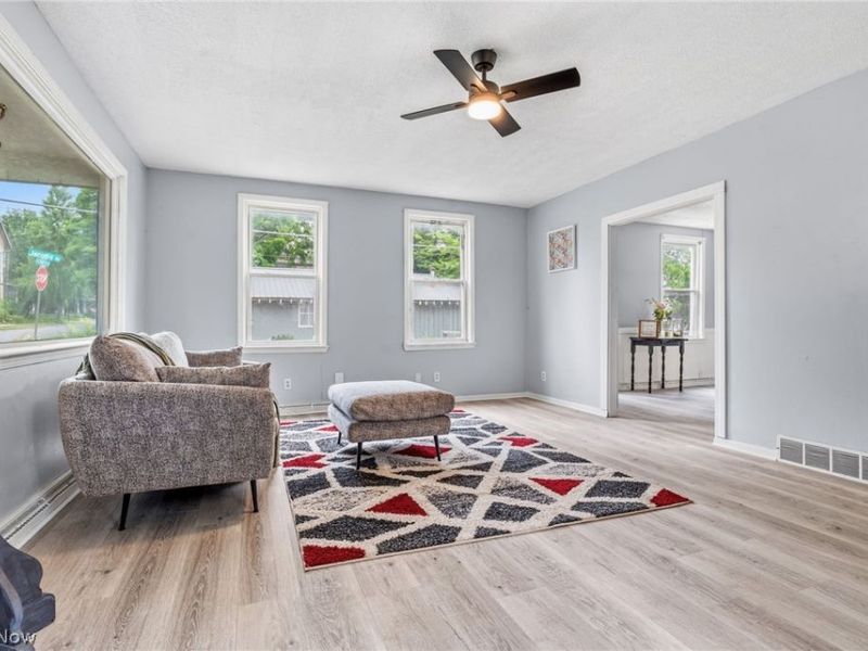 102 E Liberty Street, Ashland, OH 44805 Photo 5
