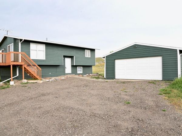 29354 209th Street, Pierre, SD 57501