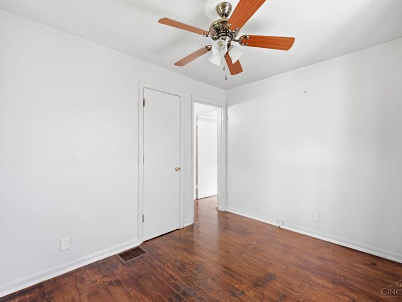 5719 Kiefer Court, Cincinnati, OH 45224 Photo 24