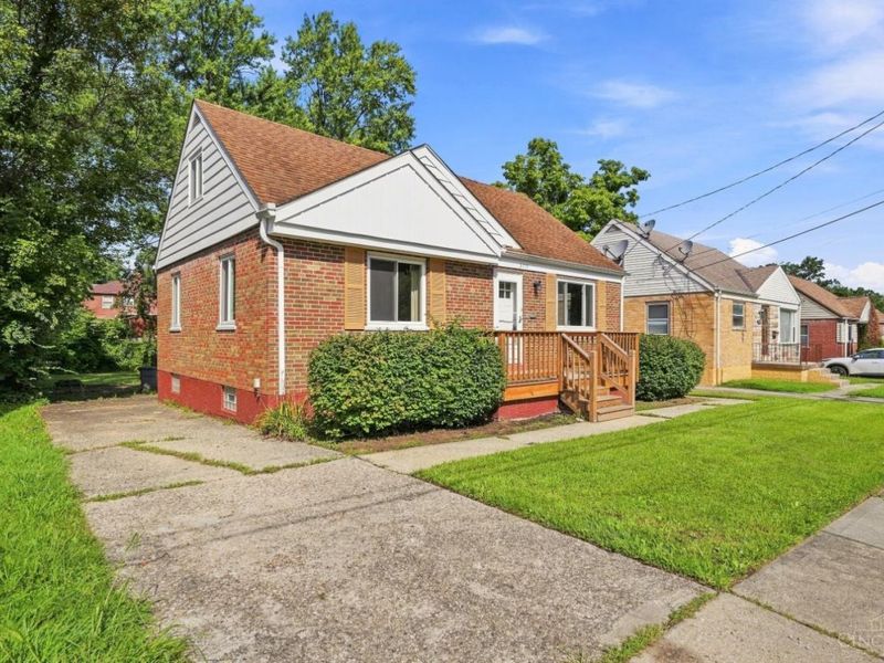 5719 Kiefer Court, Cincinnati, OH 45224 Photo 3