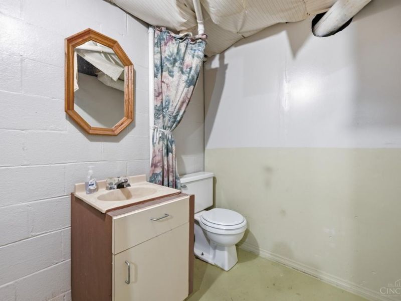 5719 Kiefer Court, Cincinnati, OH 45224 Photo 34