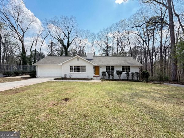 174 Lovelace Lane, Ball Ground, GA 30107