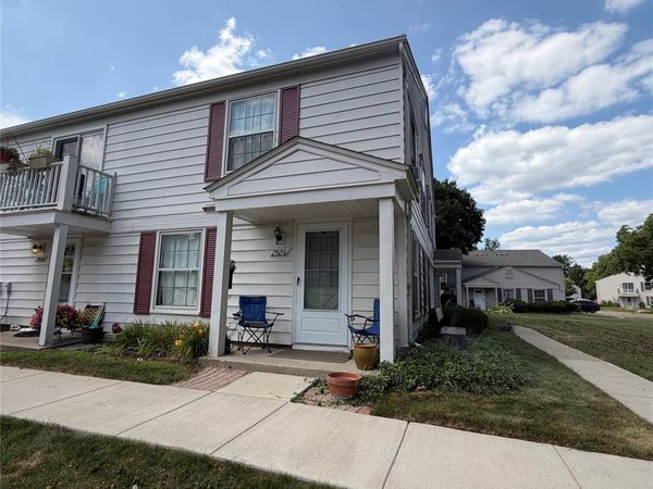 2926 Meadowbrook Court , Unit C, Orion Township, Mi 48360
