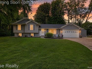 28817 Cedarama Drive, Porter Township, Mi 49067