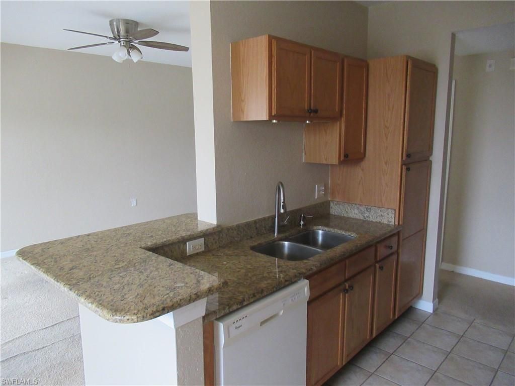 7905 Preserve Cir , Unit 124, Naples, FL 34119 Photo