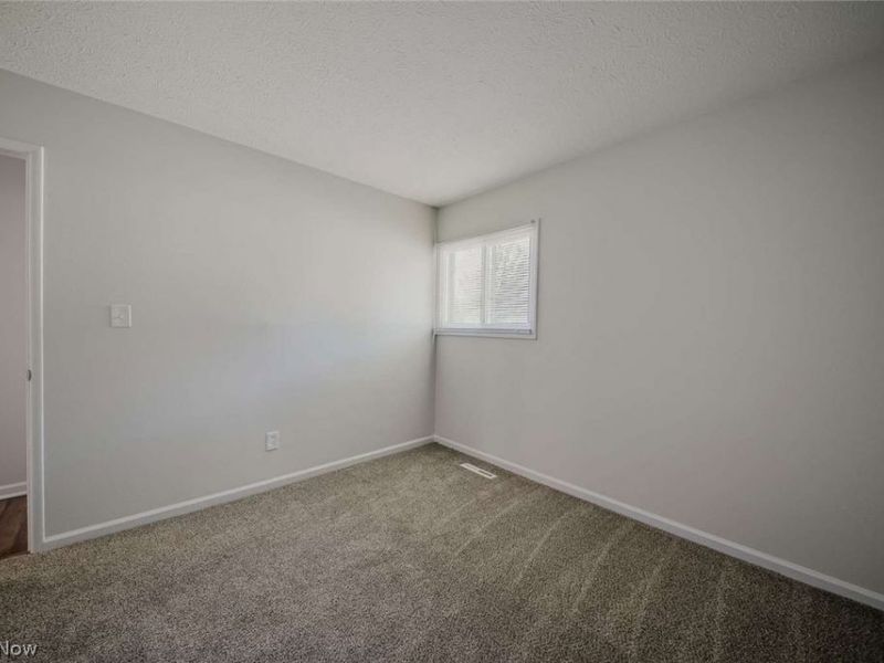 24360 Uppingham Road, Bedford Heights, OH 44146 Photo 10