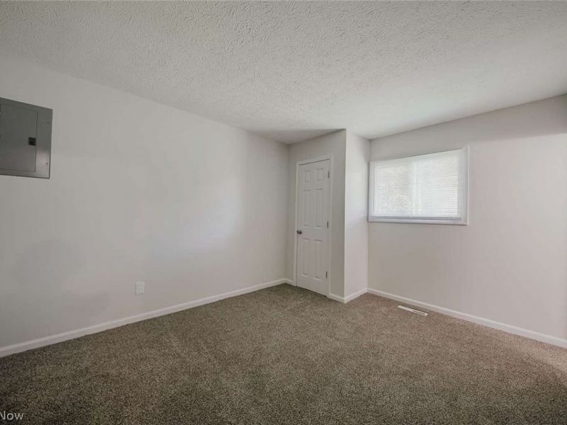 24360 Uppingham Road, Bedford Heights, OH 44146 Photo 14