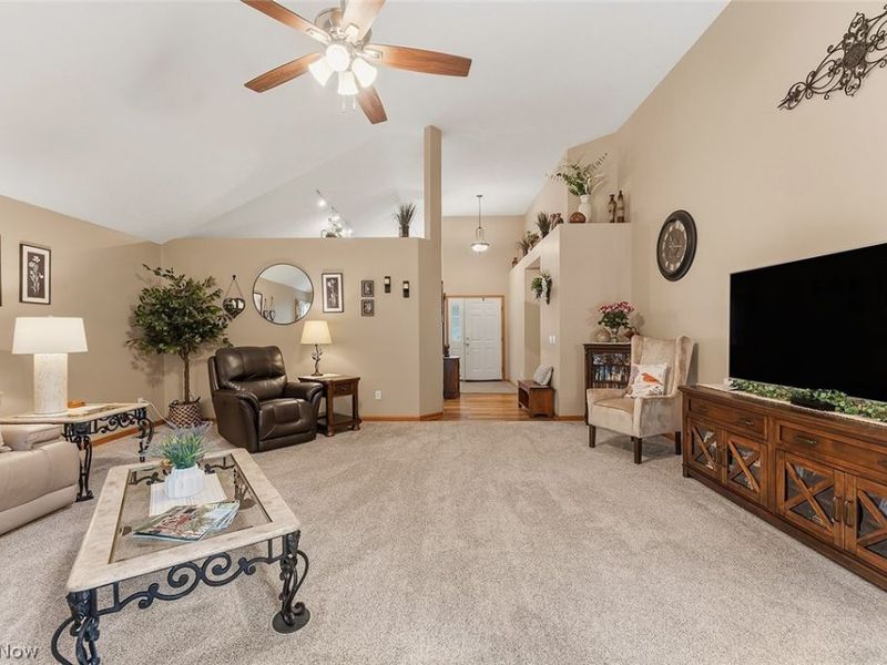 15249 Oak Hollow Lane, Strongsville, OH 44149 Photo 13