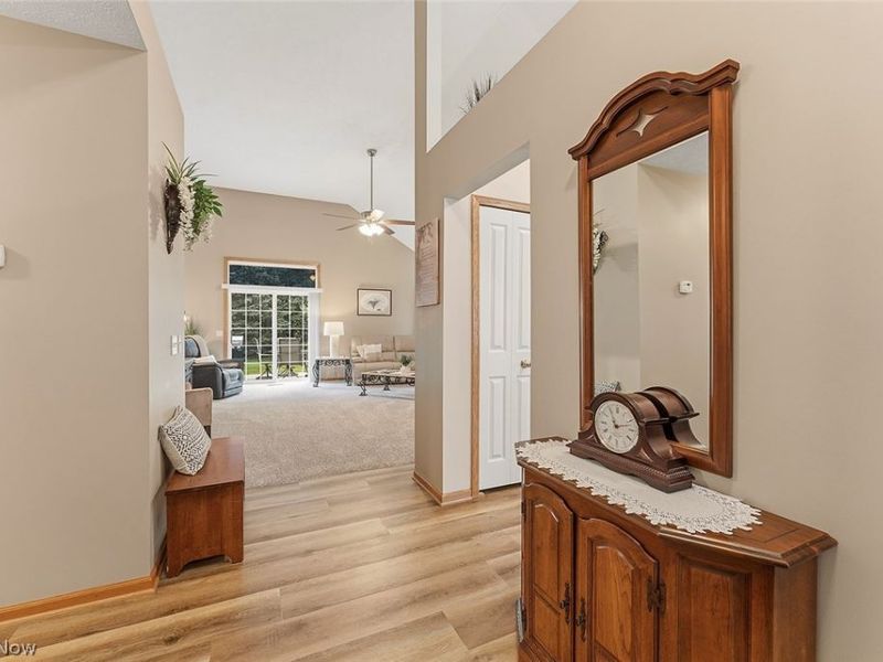 15249 Oak Hollow Lane, Strongsville, OH 44149 Photo 14