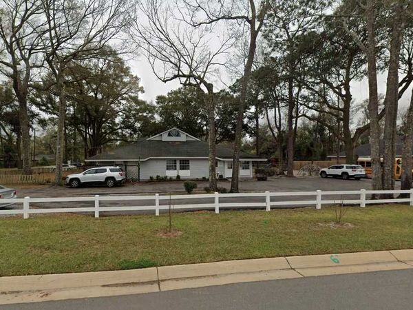 8721 Chemstrand Rd, Pensacola, FL 32534